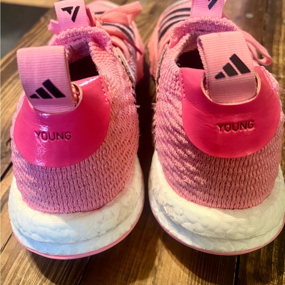 Trae Young 2.0 - Picture 2 of 5